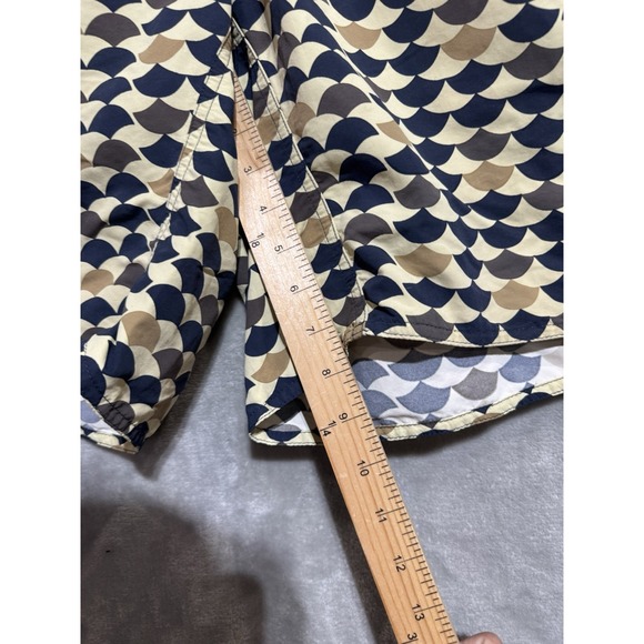 Patagonia Swim Trunks Men's 34 Scallop Seigaiha Multicolor Geometric Board Short - Picture 8 of 10